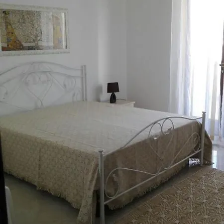 Casa Vacanza Da Sofia ג'ורדיניאנו